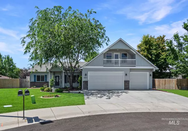 2563 N Rough Stone Pl, Meridian, ID 83646