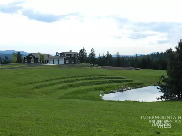 1168 Queener Lane, Princeton, ID 83857