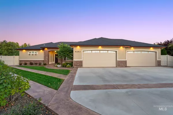 4293 E Easy Jet Dr, Meridian, ID 83642