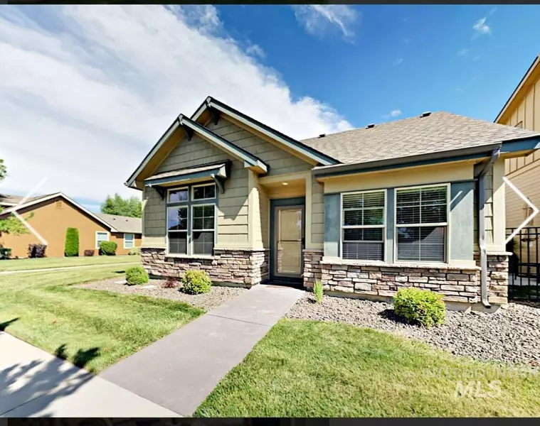 2827 E Decameron Lane, Meridian, ID 83642