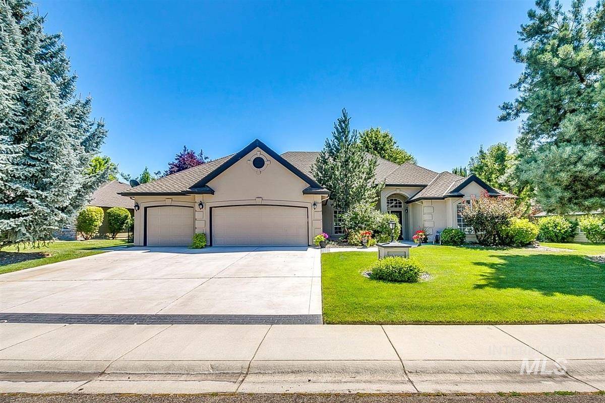 629 E Riverchase Way, Eagle, ID 83616