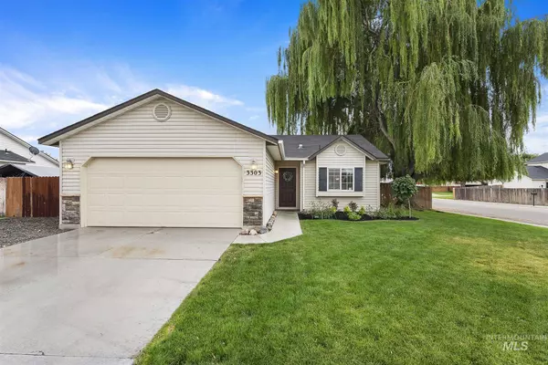 3303 E Sir Patrick, Nampa, ID 83687