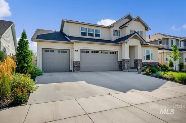 765 E Crest Ridge Dr, Meridian, ID 83642