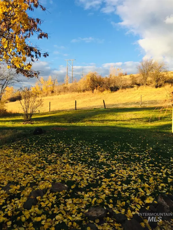 Fruitvale, ID 83612,2304 Mcmahon Ln