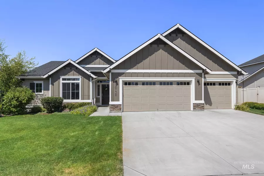 10238 W Snow Wolf Dr, Star, ID 83669