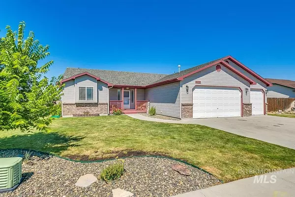 1439 SW Edward, Mountain Home, ID 83647-4693