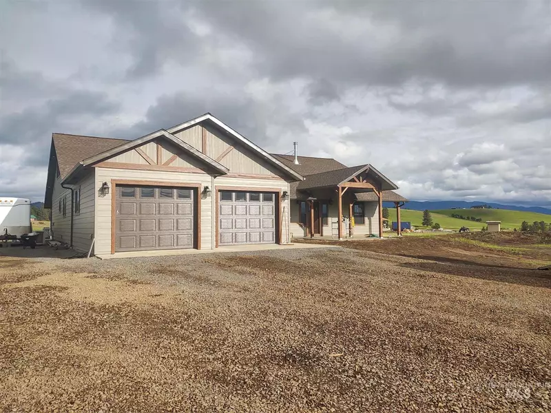 103 Sunset Lane, Kooskia, ID 83539