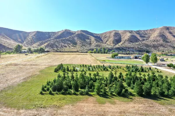 Emmett, ID 83617,TBD South Slope Road