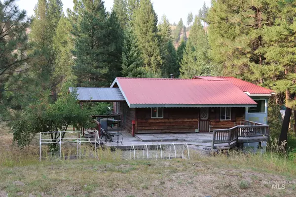 Lowman, ID 83637,11 Valley View Way