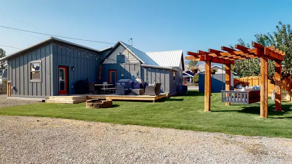 Mackay, ID 83251,608 College St W