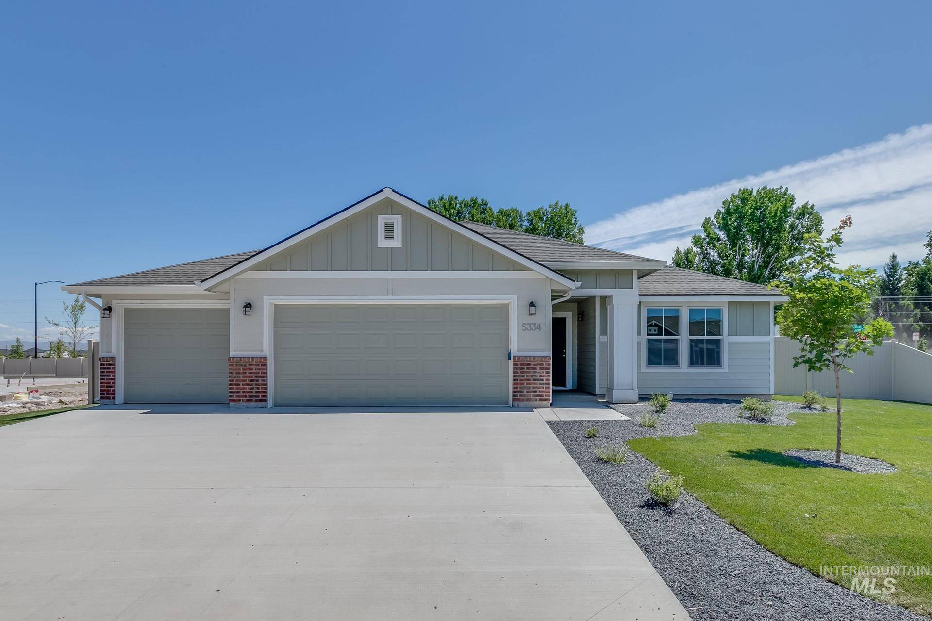 807 White Tail Dr., Twin Falls, ID 83301