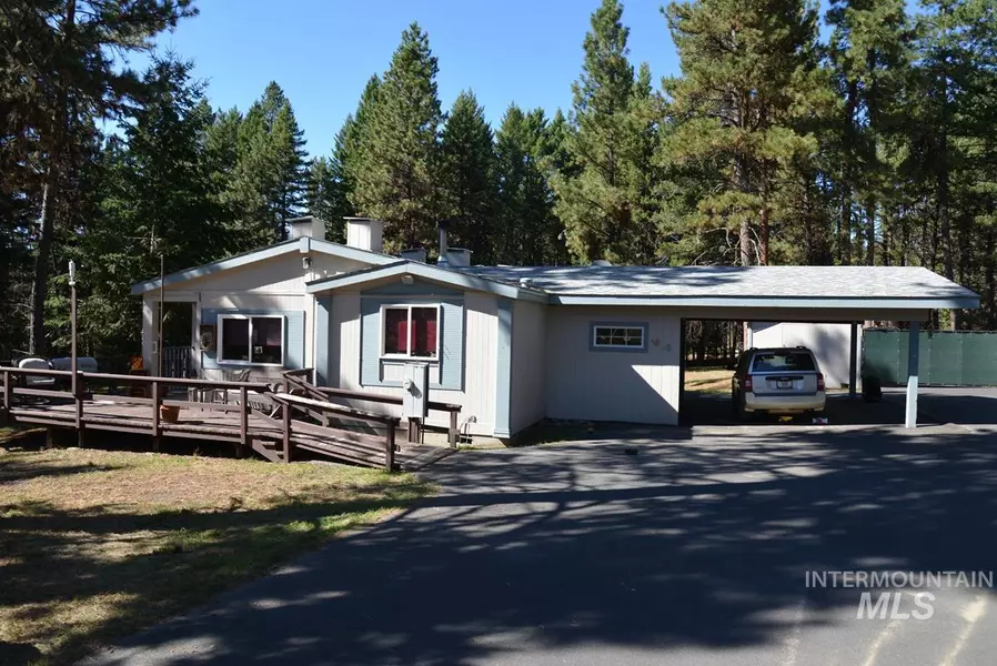 43529 Yellow Pine Ave, Winchester, ID 83555