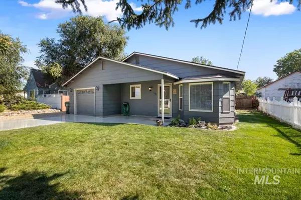 Melba, ID 83641-5173,408 Randolph Avenue