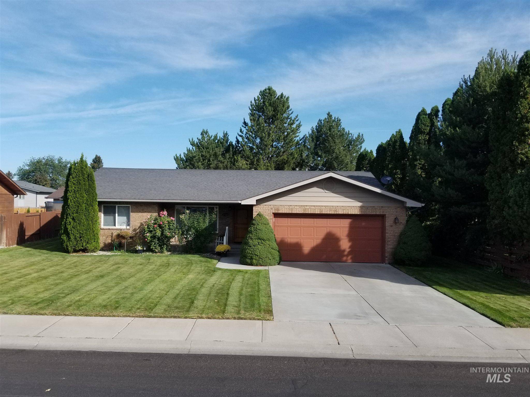 2563 Eastgate Dr, Twin Falls, ID 83301