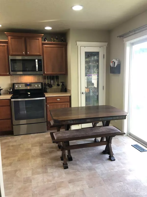 Mountain Home, ID 83647,1115 SW Julia St