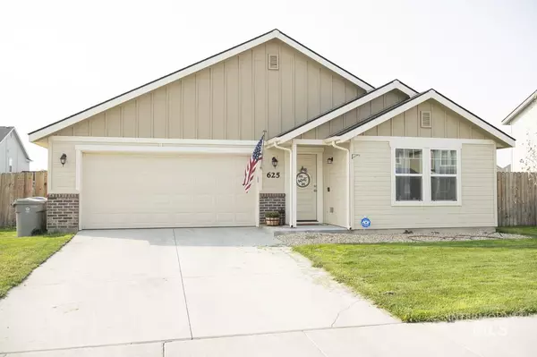 625 SW Huebert Street, Mountain Home, ID 83647