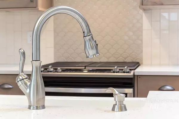 Eagle, ID 83616,1373 N Sarajevo Ave.