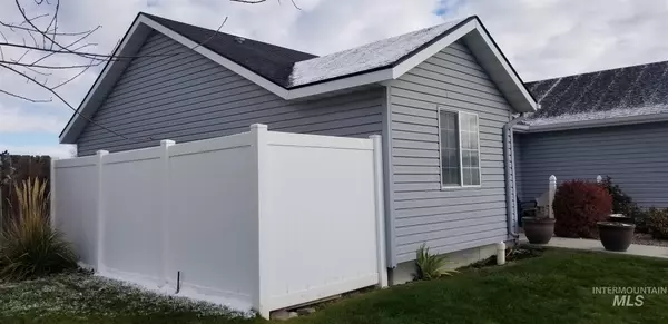 Twin Falls, ID 83301,1061 Par Court