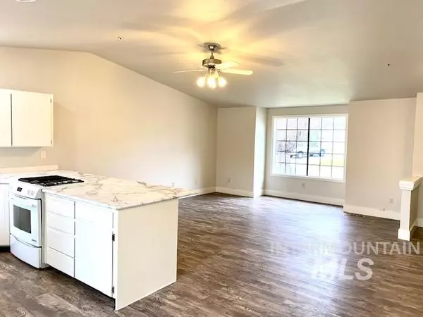 Nampa, ID 83651,7 S Cobblestone