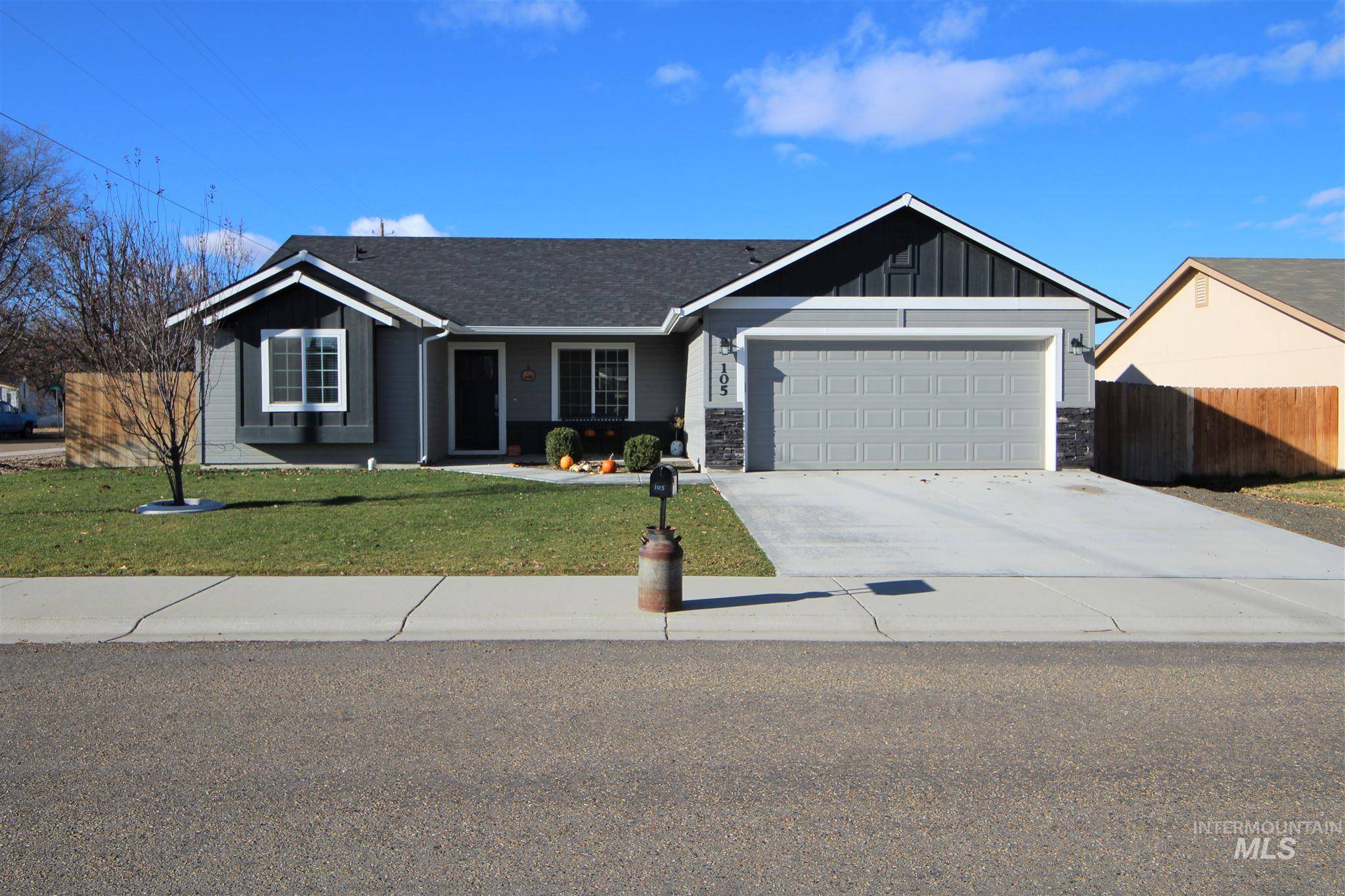 105 Covered Wagon Ct, Wilder, ID 83676
