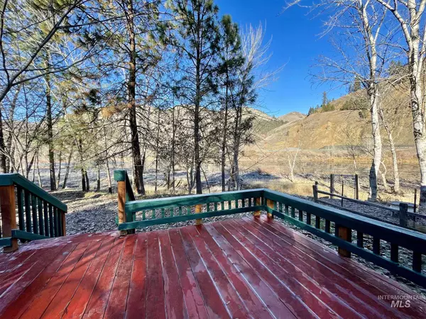 Kooskia, ID 83539,508 River Front Drive