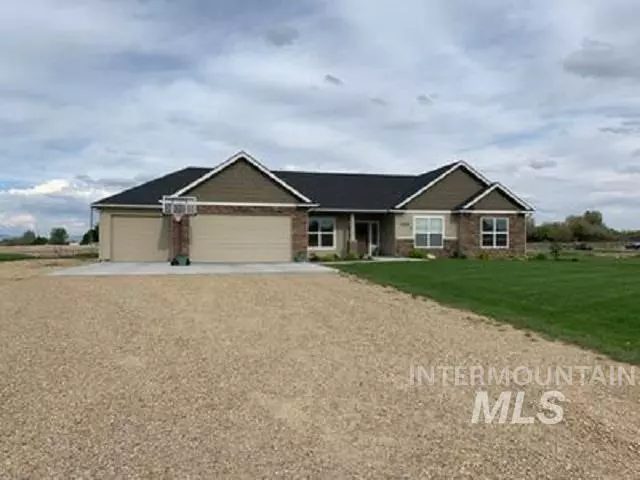 Nampa, ID 83686,4003 E Locust Ln.