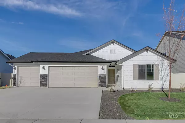 717 E Treehouse Way, Kuna, ID 83634