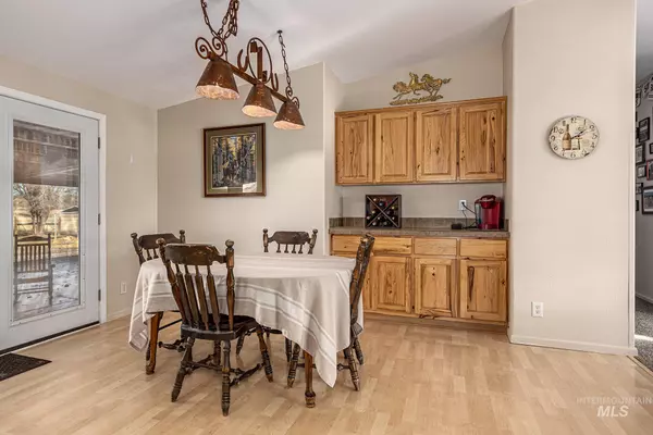 Harper, OR 97906,2960 Little Valley Rd