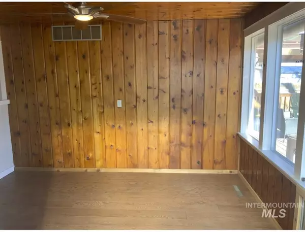 Payette, ID 83661-2330,630 N 5th St