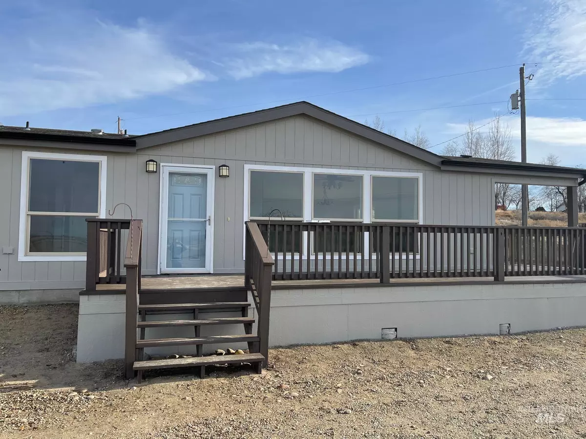 Homedale, ID 83628,2424 Valley View Lane