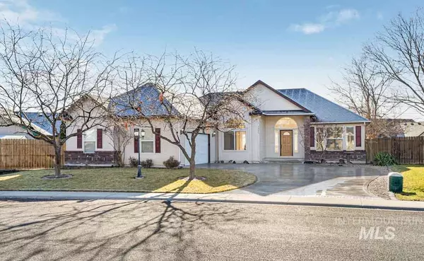 1321 Spruce Creek Loop, Nampa, ID 83686