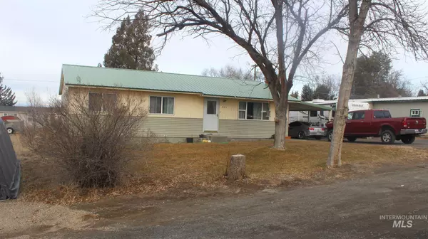 331 N Avenue West, Hagerman, ID 83332