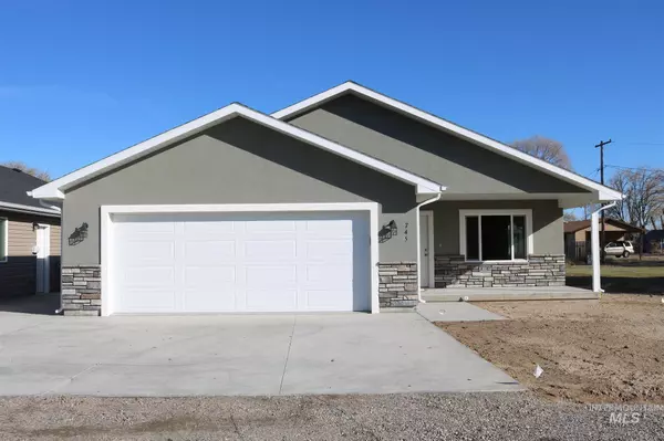 719 Schodde, Burley, ID 83318