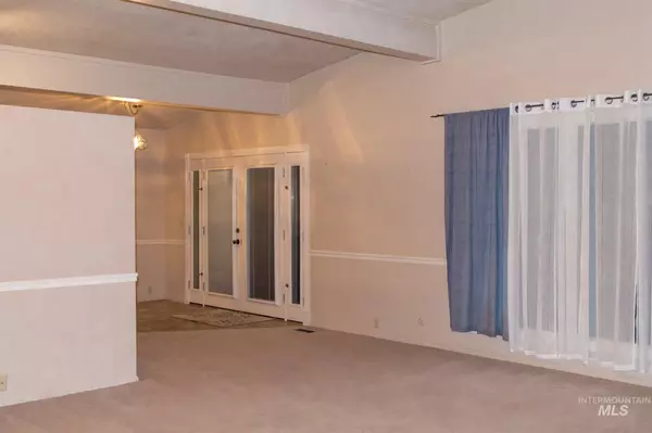 Ontario, OR 97914,1230 Moore Way