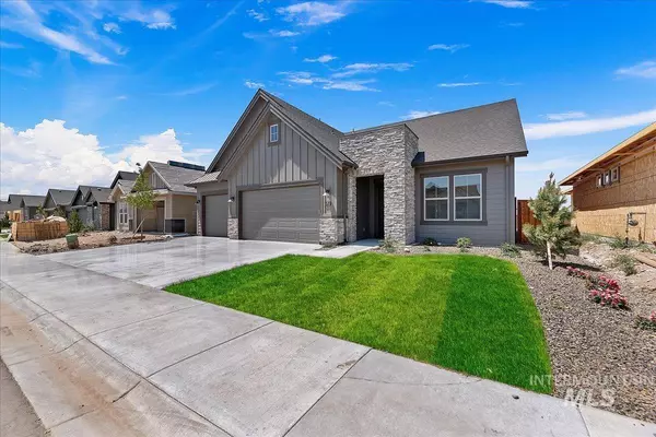 377 S Hamlin Lane, Eagle, ID 83616