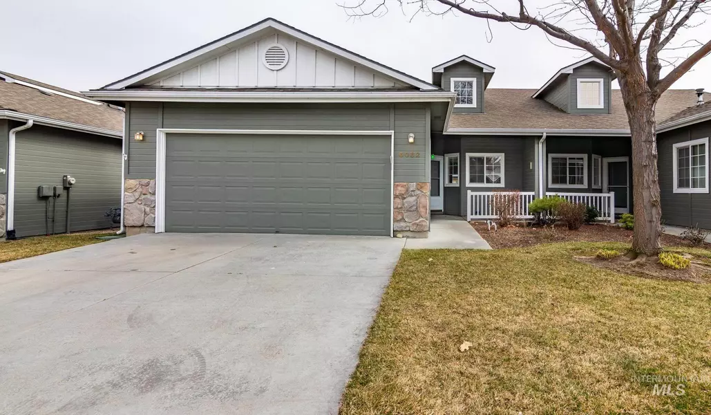 6082 N. Castleton Ln, Garden City, ID 83714