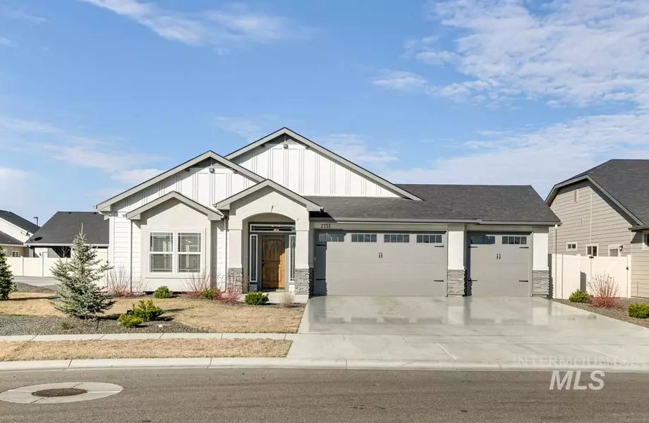 2751 E Andesite Ct, Nampa, ID 83686-6376