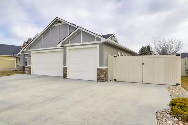 Nampa, ID 83686,728 W Heather Woods Dr