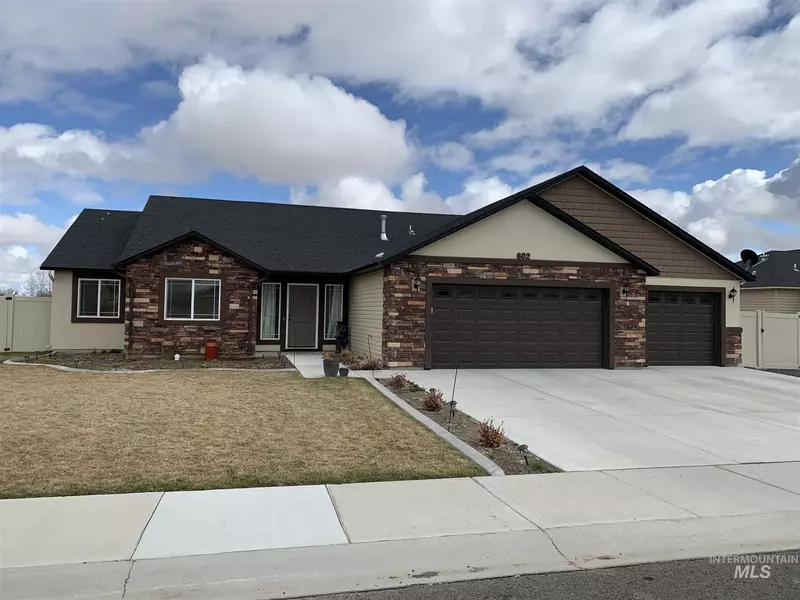 602 Orchard Way, Buhl, ID 83316