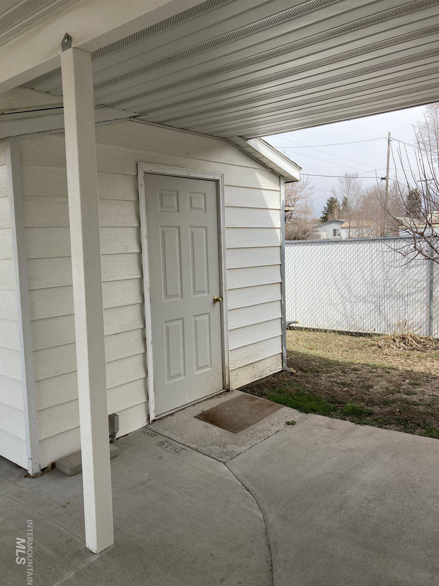 Wendell, ID 83355-0000,328 E 3rd Ave