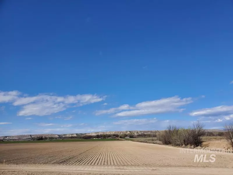 4940 Idaho St, New Plymouth, ID 83655