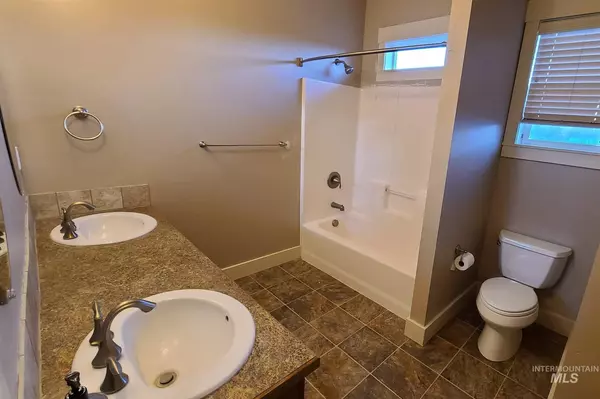 Albion, ID 83311,209 Whitman