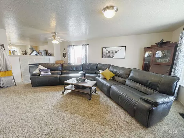 Nampa, ID 83651,2171 W Crown Pointe