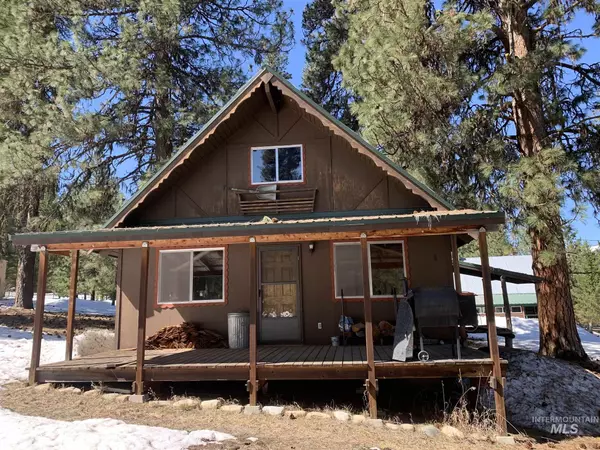 Lowman, ID 83637,6 Pine Drive