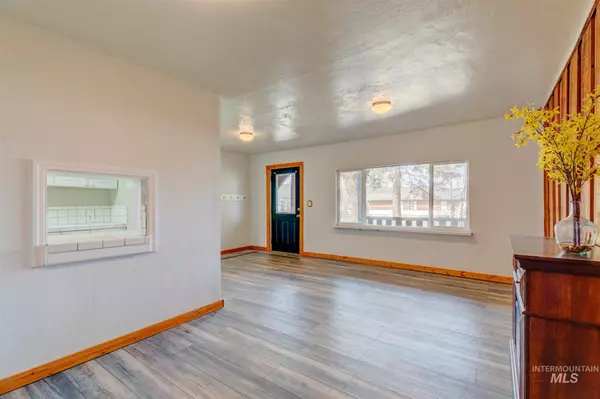 New Meadows, ID 83654,214 S Heigho