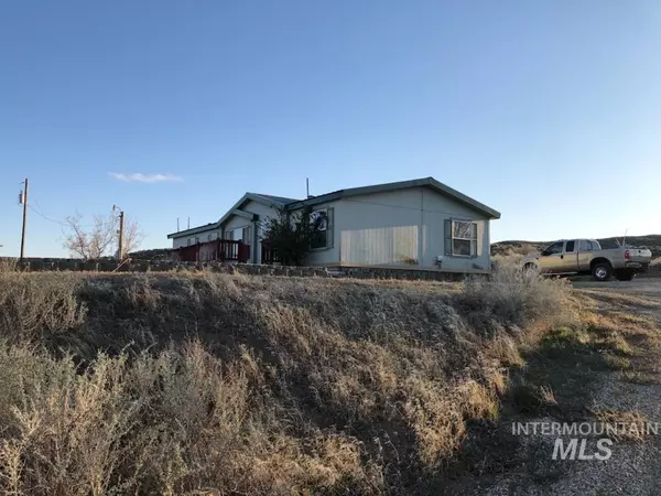 16933 Old Highway 45, Murphy, ID 83650