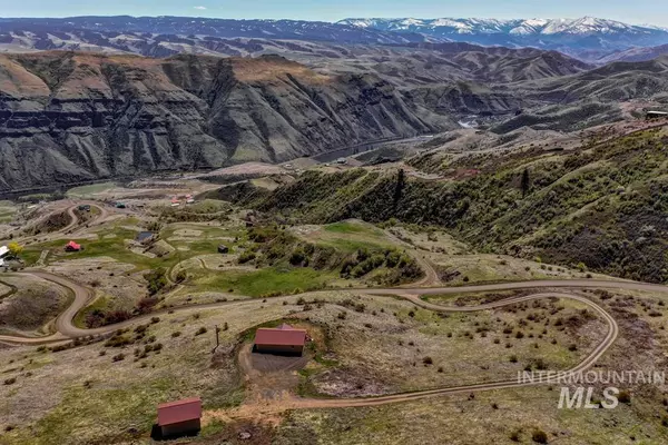 925 Doumecq, White Bird, ID 83554