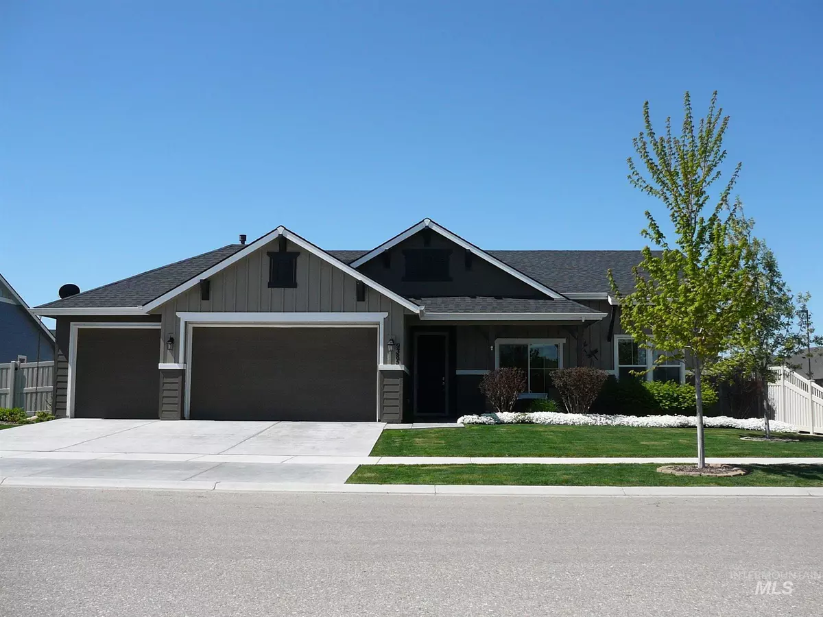 Kuna, ID 83634,9385 S Macadan Way