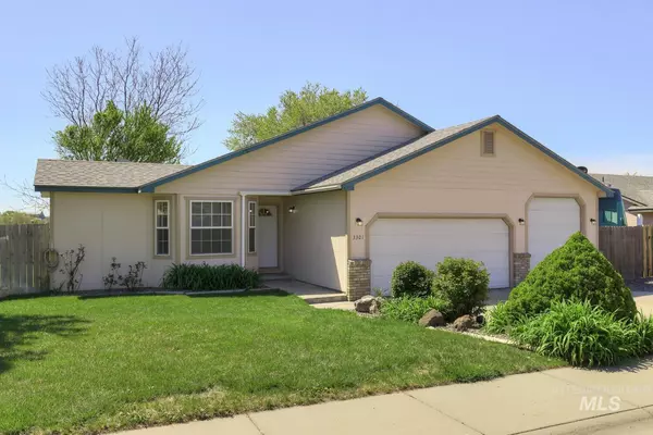 3301 Robinhood Loop, Nampa, ID 83687