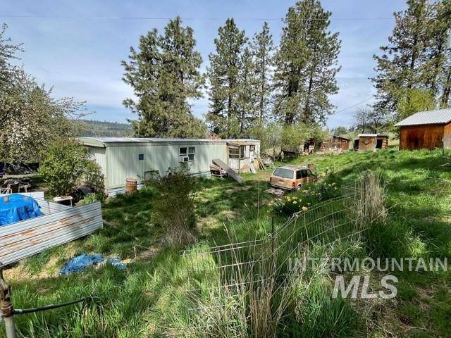 295 Sears Creek Road, Harpster, ID 83530-9999